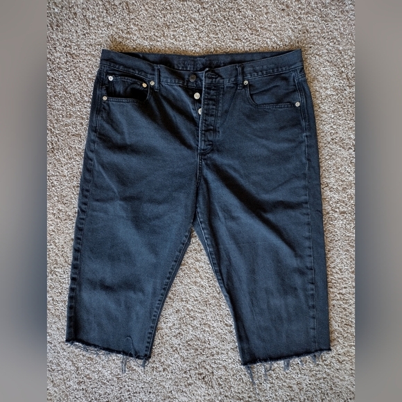 American Eagle Outfitters Black Demin Cropped Capri Jeans - Picture 1 of 12